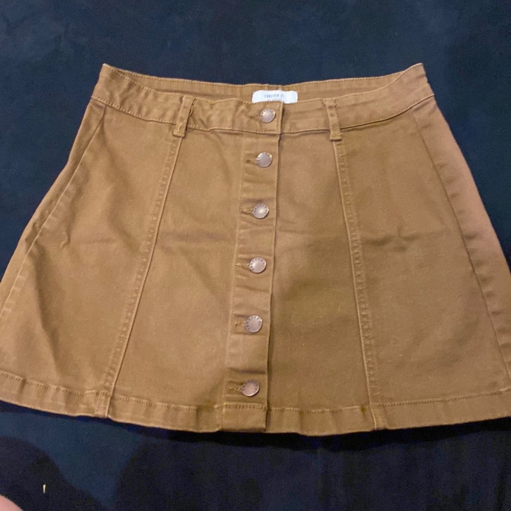 Women’s khaki mini skirt